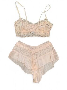 Vintage Light Orange Lace-Trim Satin Bralette & Underwear Set